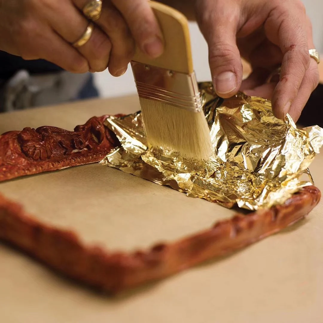 Gold leaf flakes Sheets Color 2.5 large fragment gold leaf copper foil flakes decorating Art Crafts Material Gilding 120 g / CTN