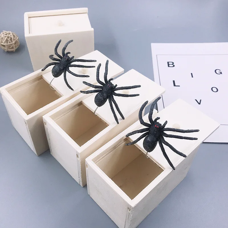 Wooden Prank Trick Practical Joke Home Office Scare Toy  wooden spider box prank kids favor funny toys Joke surprise toys