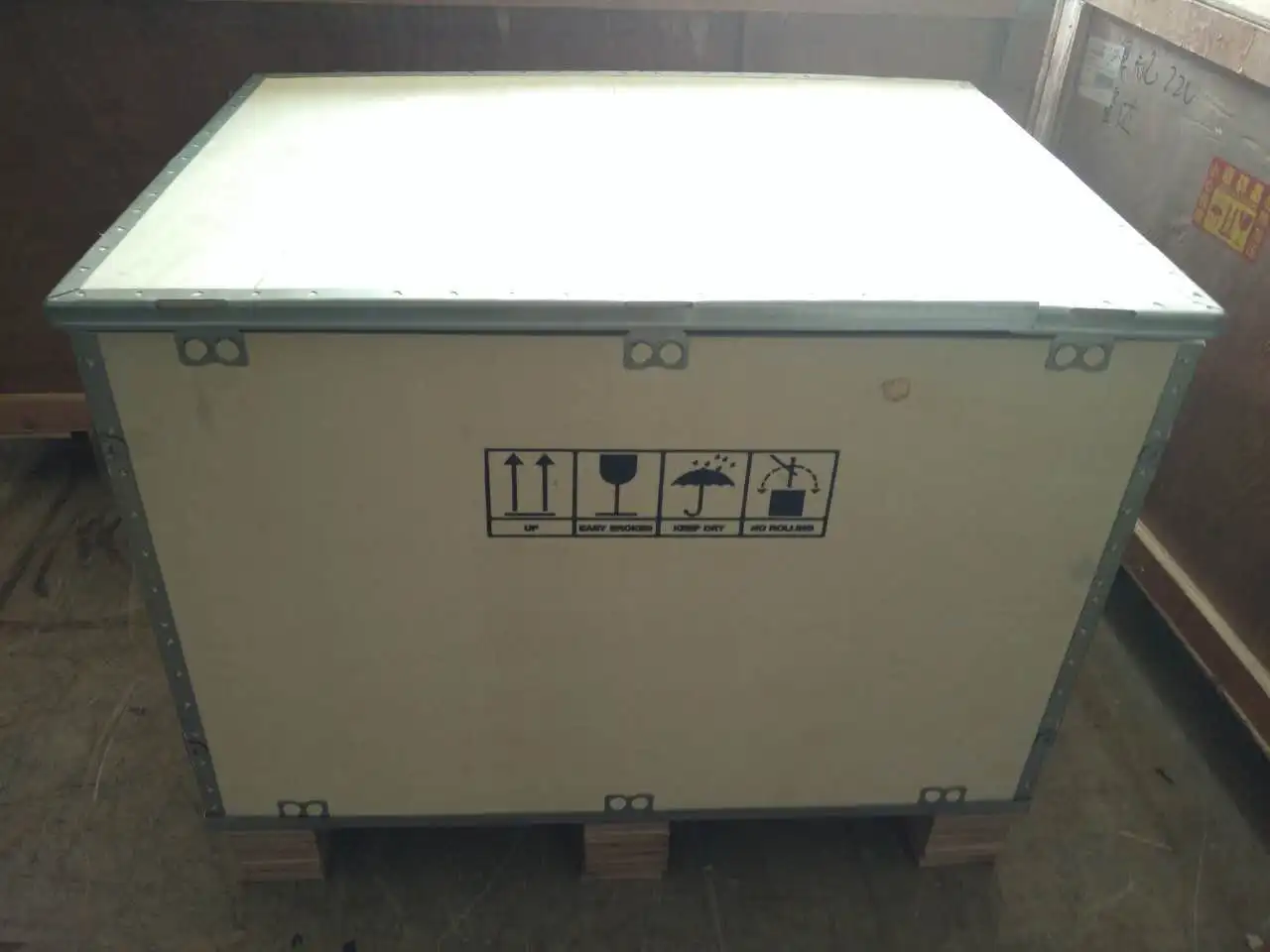 Mini Cooper Gold CNC Engraving Machine 6040 4 Axis Router For metals with Water chiller