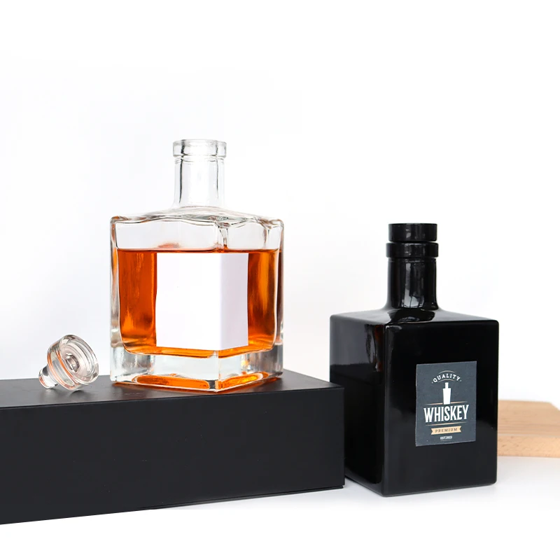 Sealed Empty Clear Matte Black Glass Liquor Bottle For Liquor Rum 500ml 750ml Nordic Gin Whiskey Vodka Liquor Spirit Bottle