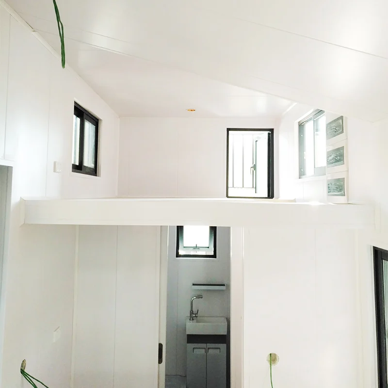 Light Steel Prefabricated Luxury Tiny House on Wheels and 3 Bedroom Micro Prefab Cabins With Trailer for EU/AU/USA