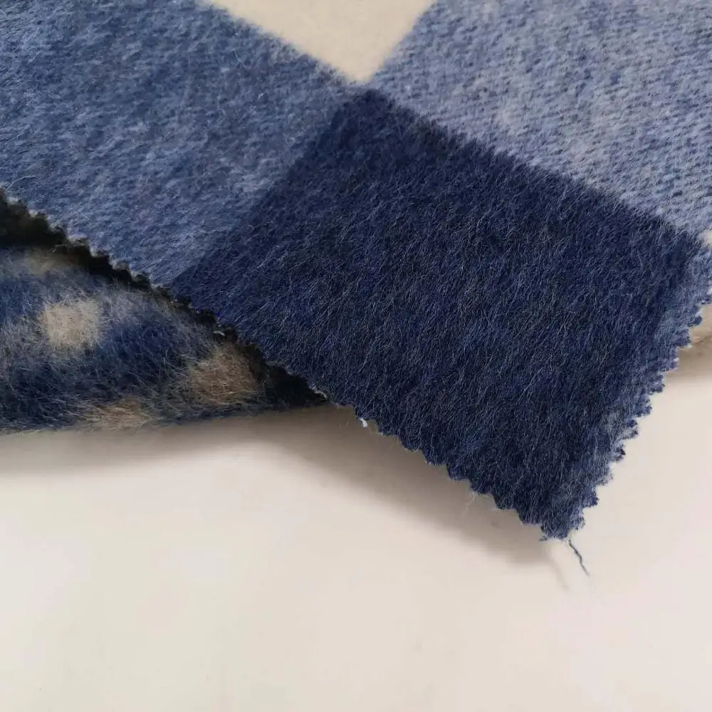 Китайские производители обеспечивают лучшую проверку шерсти и полиэстера