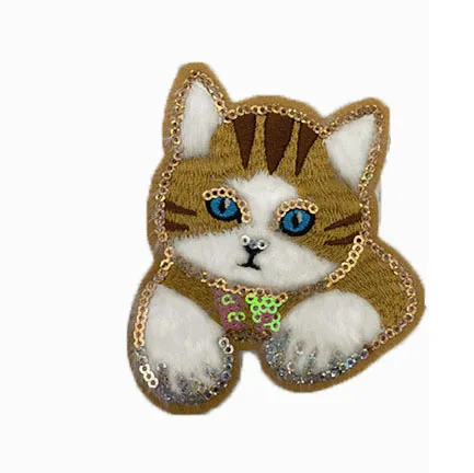 Custom Patch hot Trendy DOUBLE cartoon cute cat Sequins Embroidery Patch with charm For Clothing