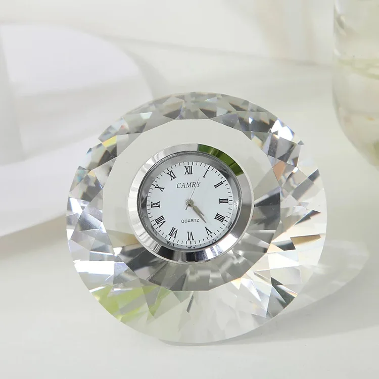 Crystal Clock For Office Desk Decoration Cheap Gifts Diamond Shape Crystal Clock K9 Crystal Glass Diamond with Clock for Gift