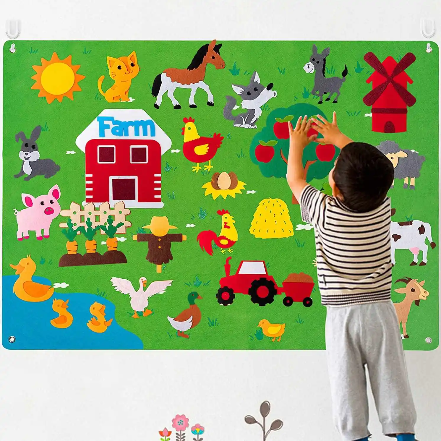child kids educational toys preschool farmhouse barnyard farm animals Montessori activity felt flannel story board for learning