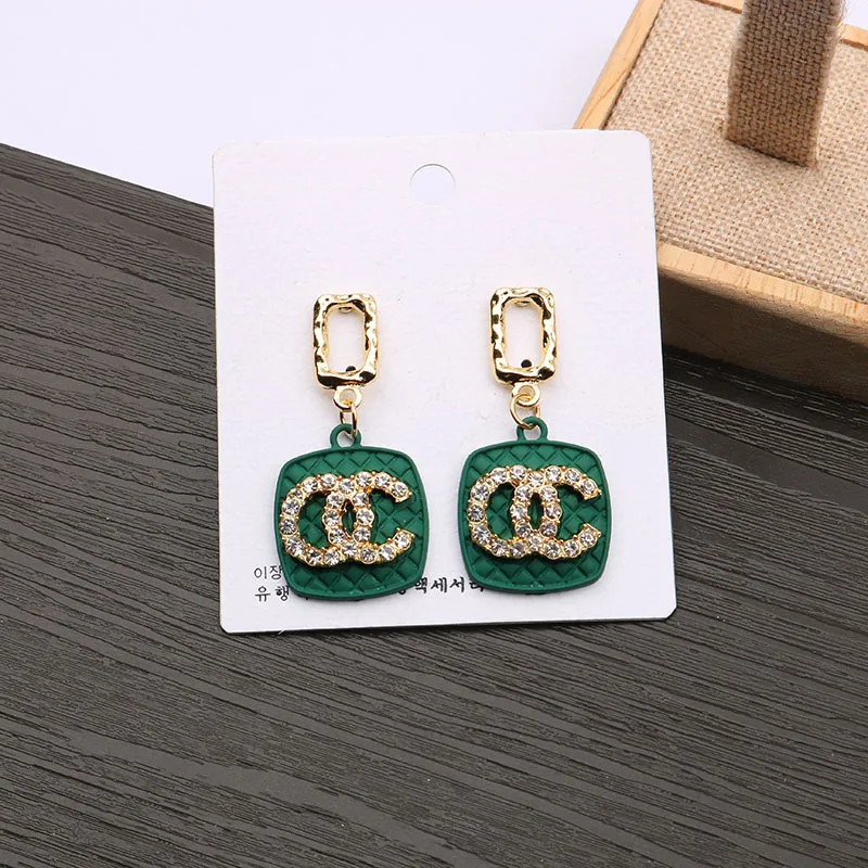 
2021 New Fashionable designer earrings popular brands Letter And Pave Diamond channel earrings Drop Earrings Women Jewelry 