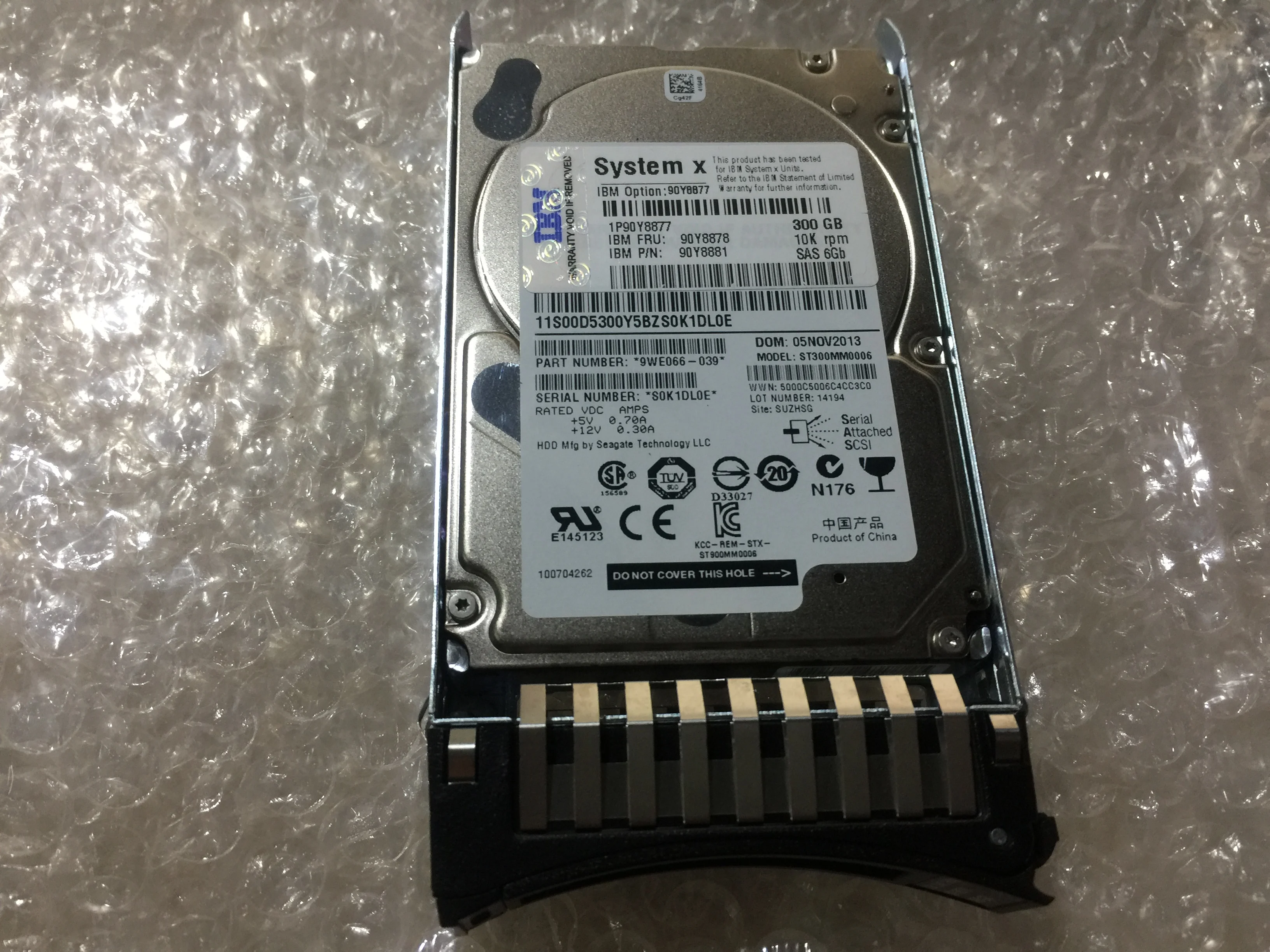 I BM 42D0707 42D0708 500G SAS 2.5 7.2K brand new server hard disk