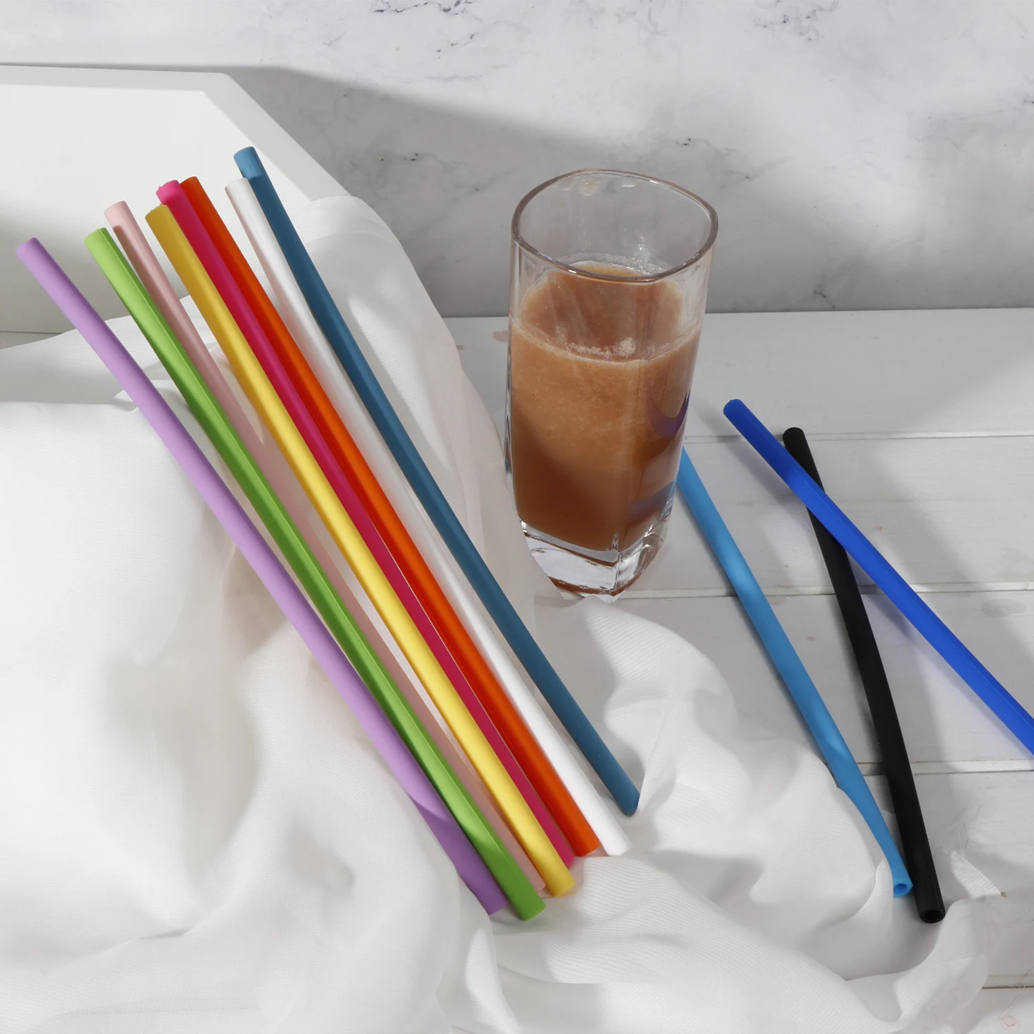Eco Friendly Collapsible Reusable Silicone Drinking Multicolor Straws With Brush And Case