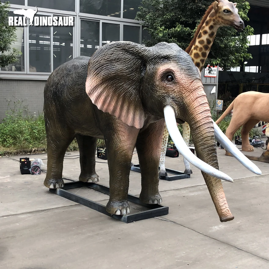Life Size Animatronic Animal Realistic Elephant Model