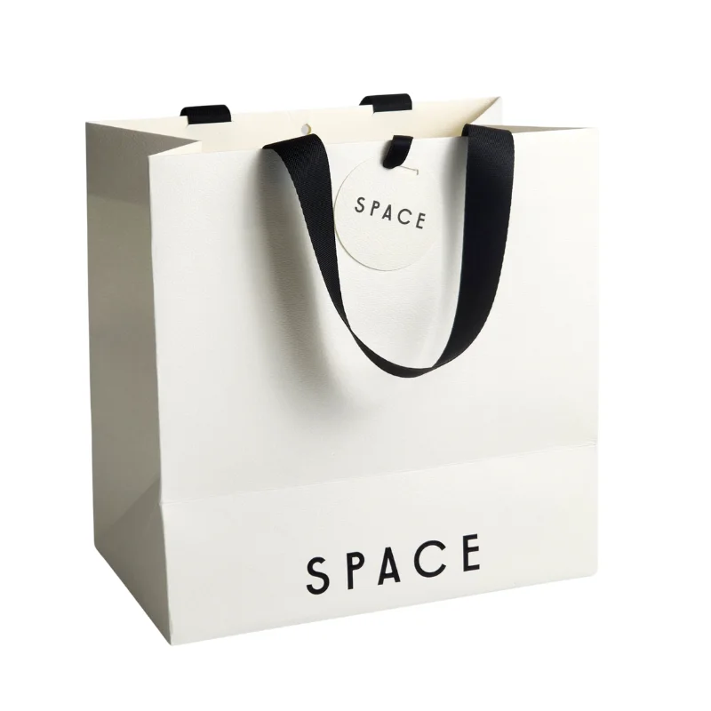 Luxury White Texture Art Paper Gift Shopping Bag for Clothes Store Paper Packaging Wholesale Paper Bag with Your Own Logo