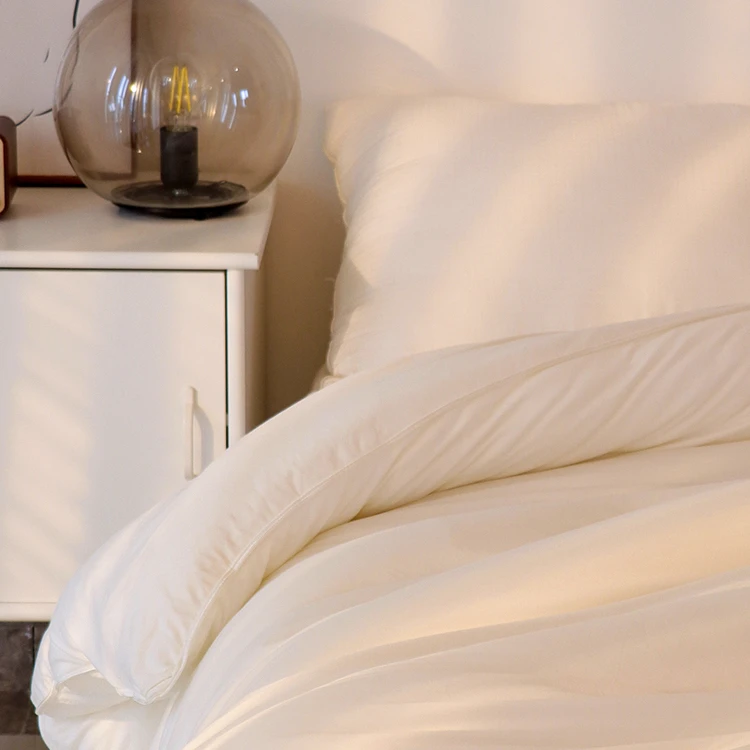 Luxury Comforter Set 350GSM Filling DUBAI