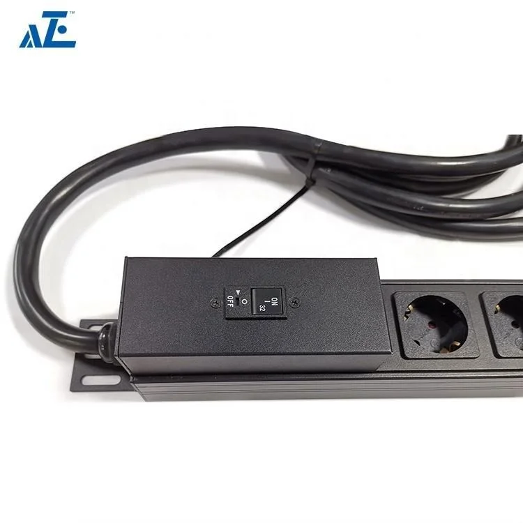 1U 12port Intelligent Power Distribution Unit Metered Rack PDU for KVM console switch
