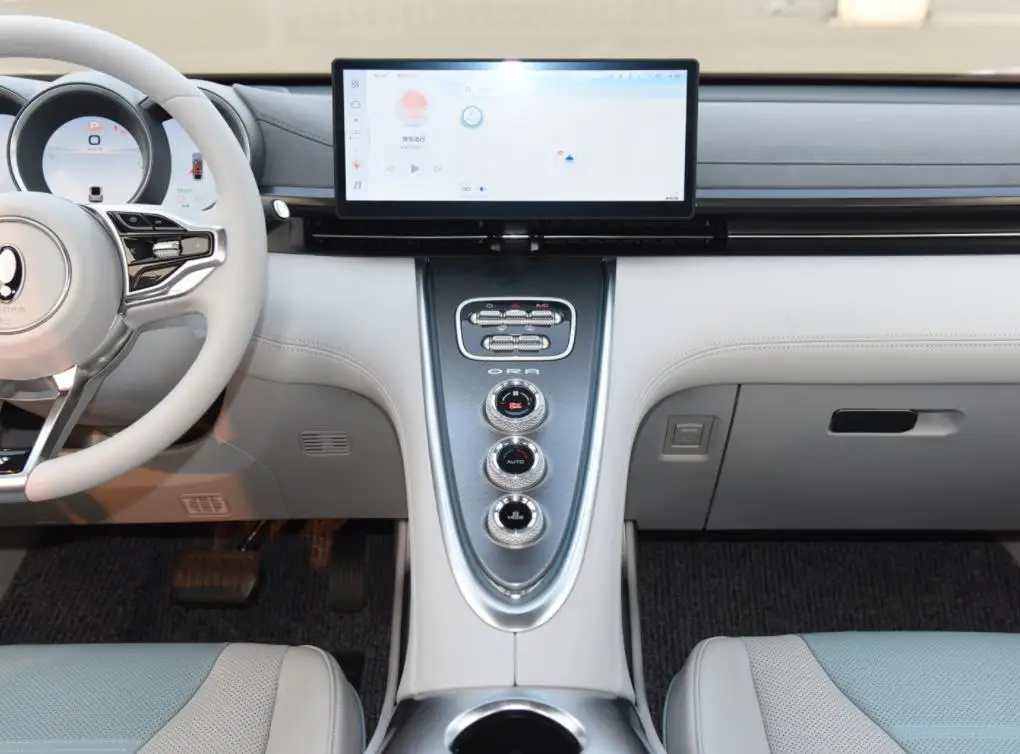 China EV Great Wall Ora lightning cat electric vehicle 700km 4WD version ev Cheap Chinese High Speed Pure Electric Car used car