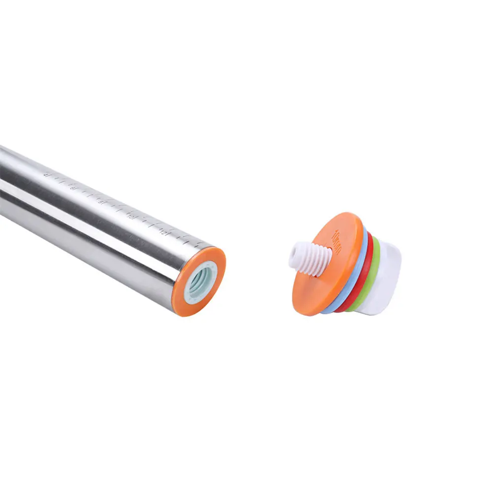 Height adjustable stainless steel rolling pin with 4 removable thickness rings