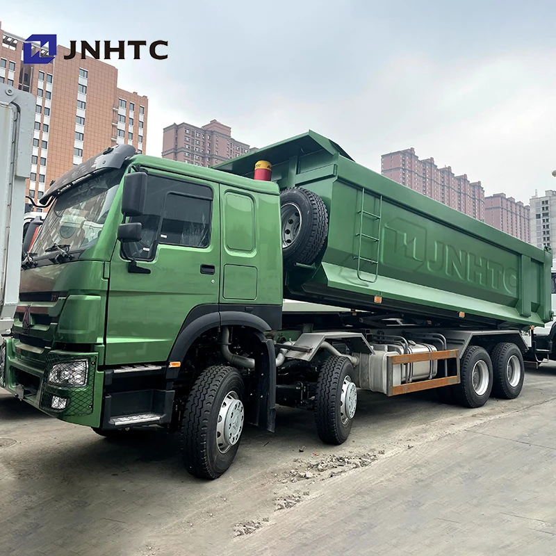 tipper truck 50t 12 wheels  dump truck tipper body diesel engine truck
