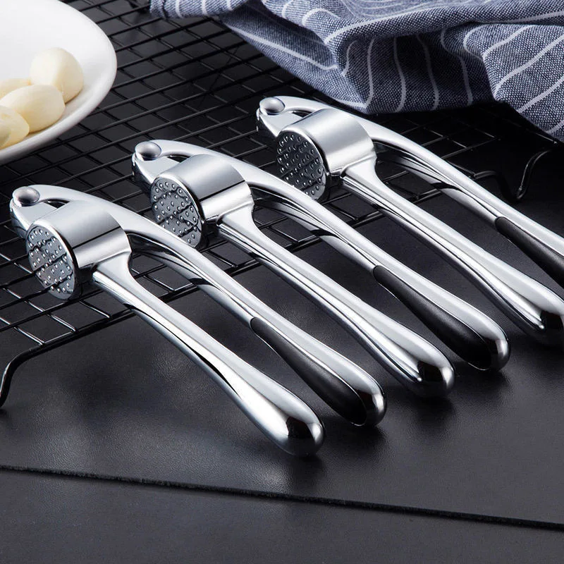 High Quality Manual Garlic Squeezer crusher Garlic Peeler Brush Garlic press Sets