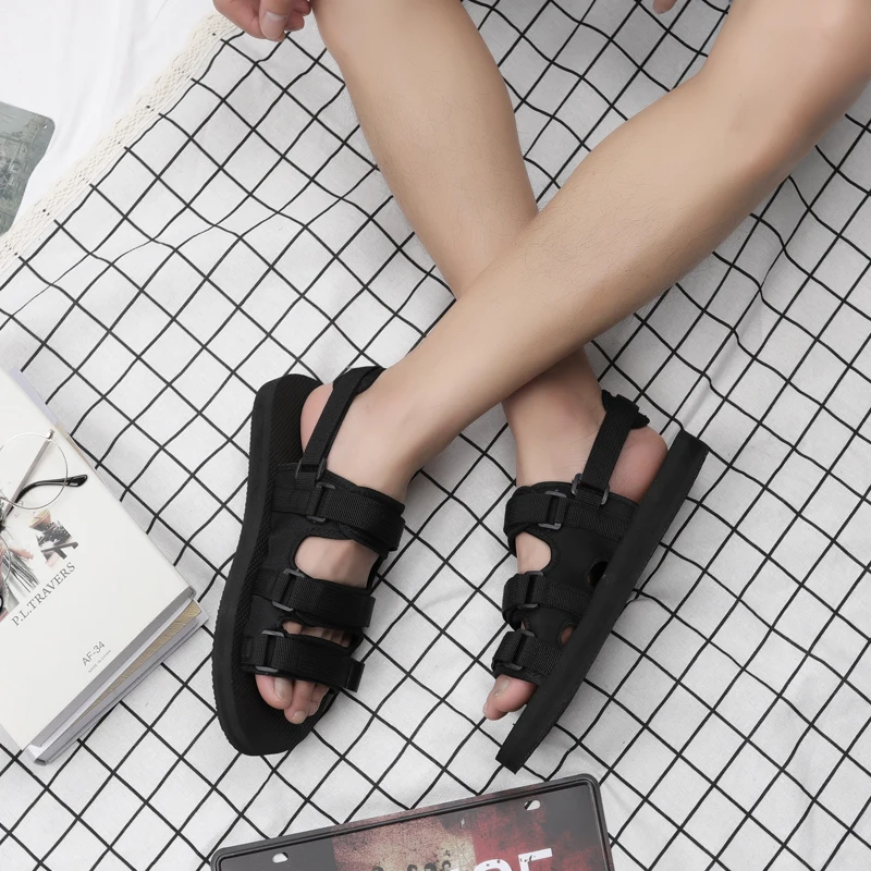 Leather Upper Beach Comfortable Flat Sandals Men Slide Slipper