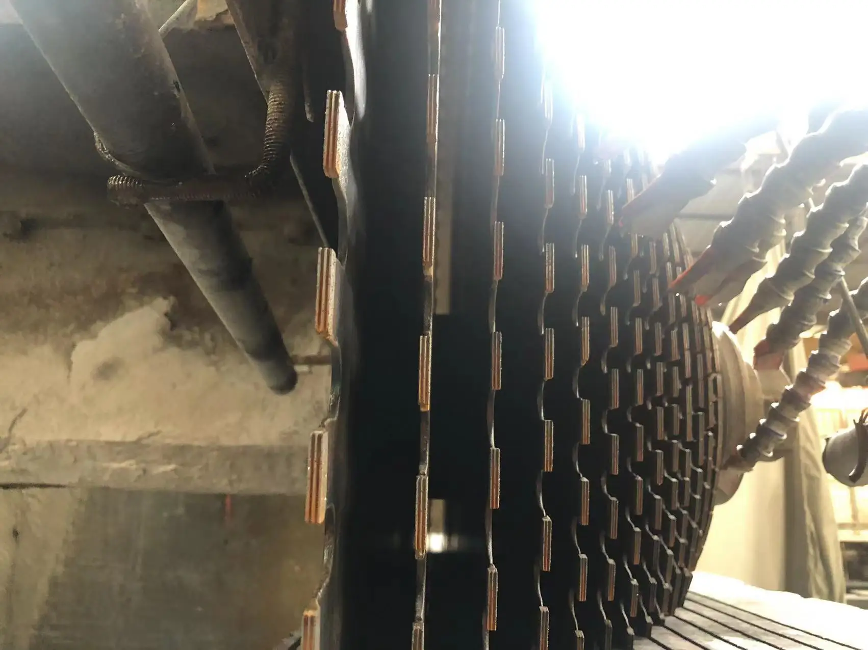 Diamond Segment For Single Blade And Multi-Blade Segment Cutting For Medium Hardness Black White Granite