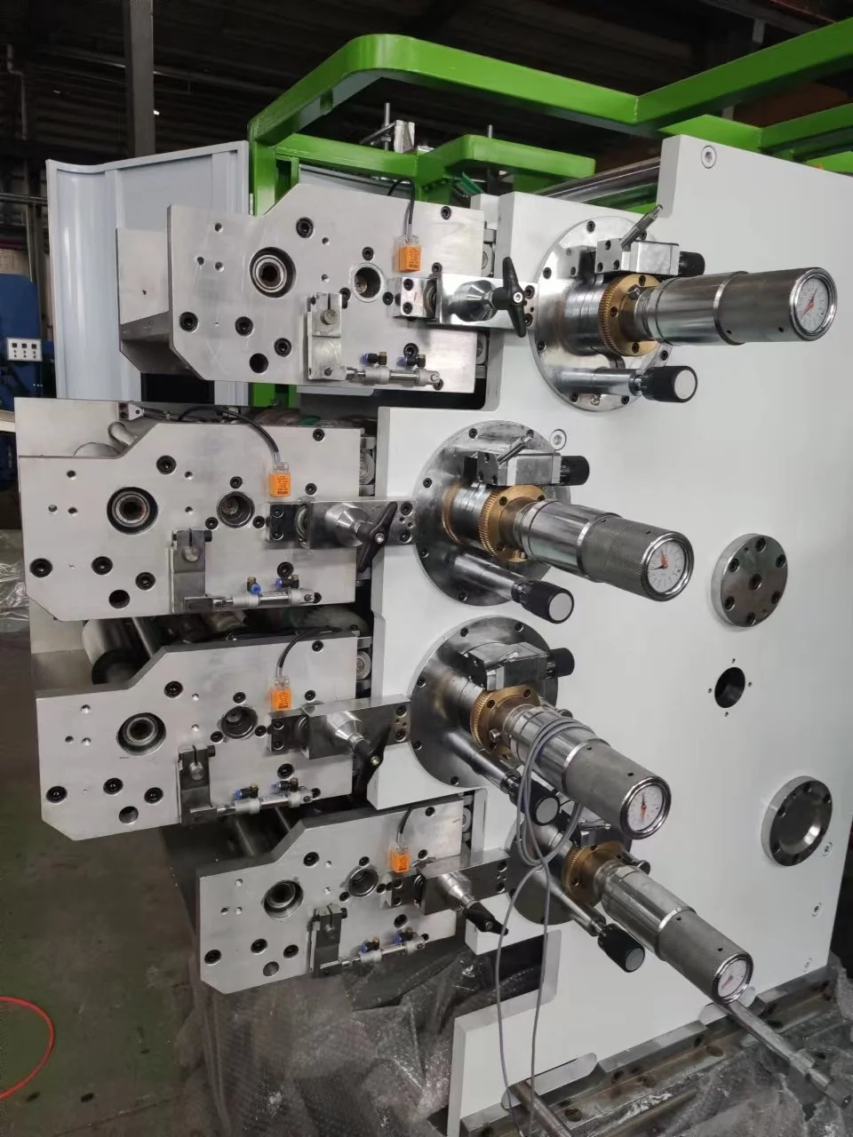 2024 OEM Customized Multi Color Machine For 6 Color Mug Cups Photo Curved Surface Offset Printing Cup Printing Machine Price