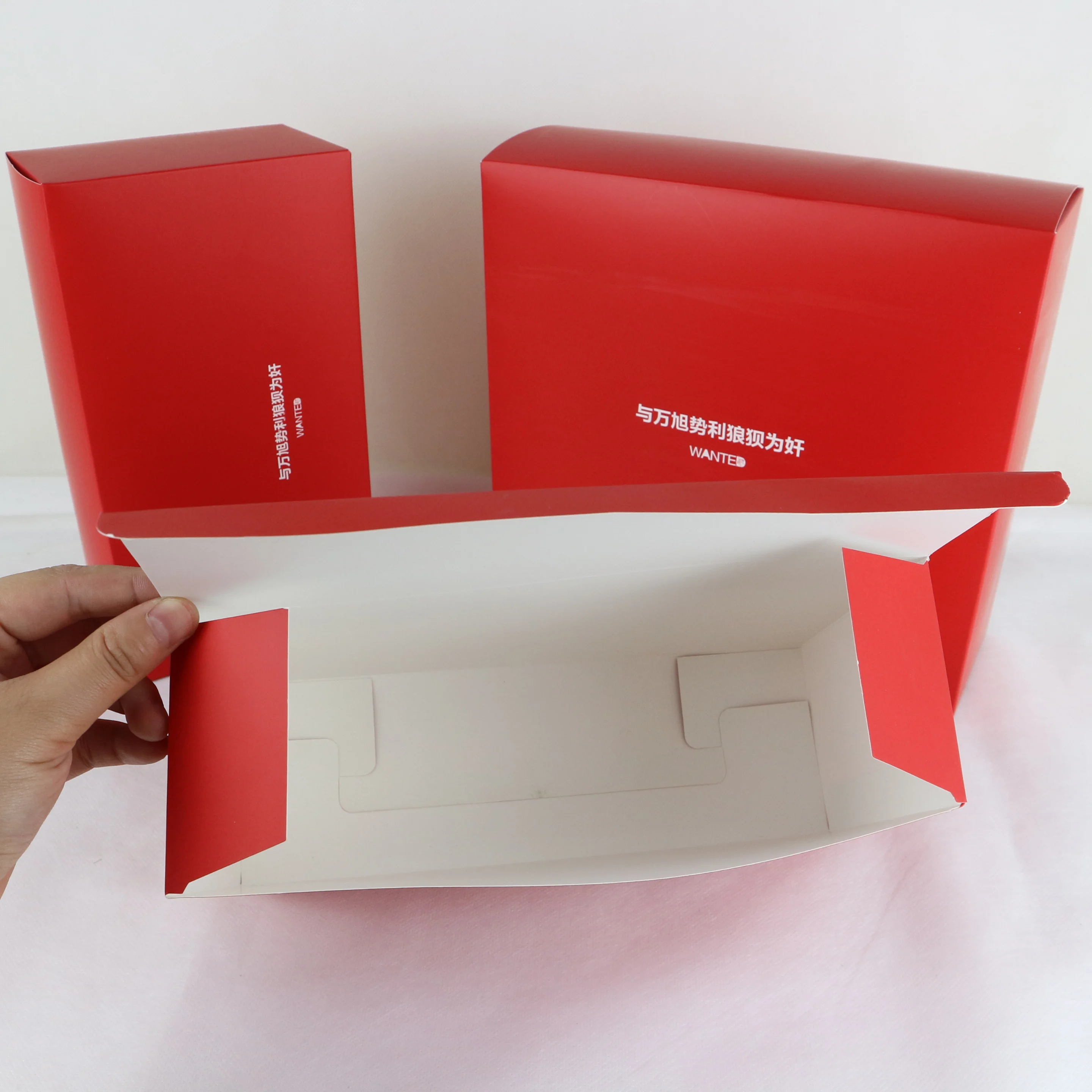 Custom Printing Color 400G Red Paper Cardboard Folding Box With Logo Printed