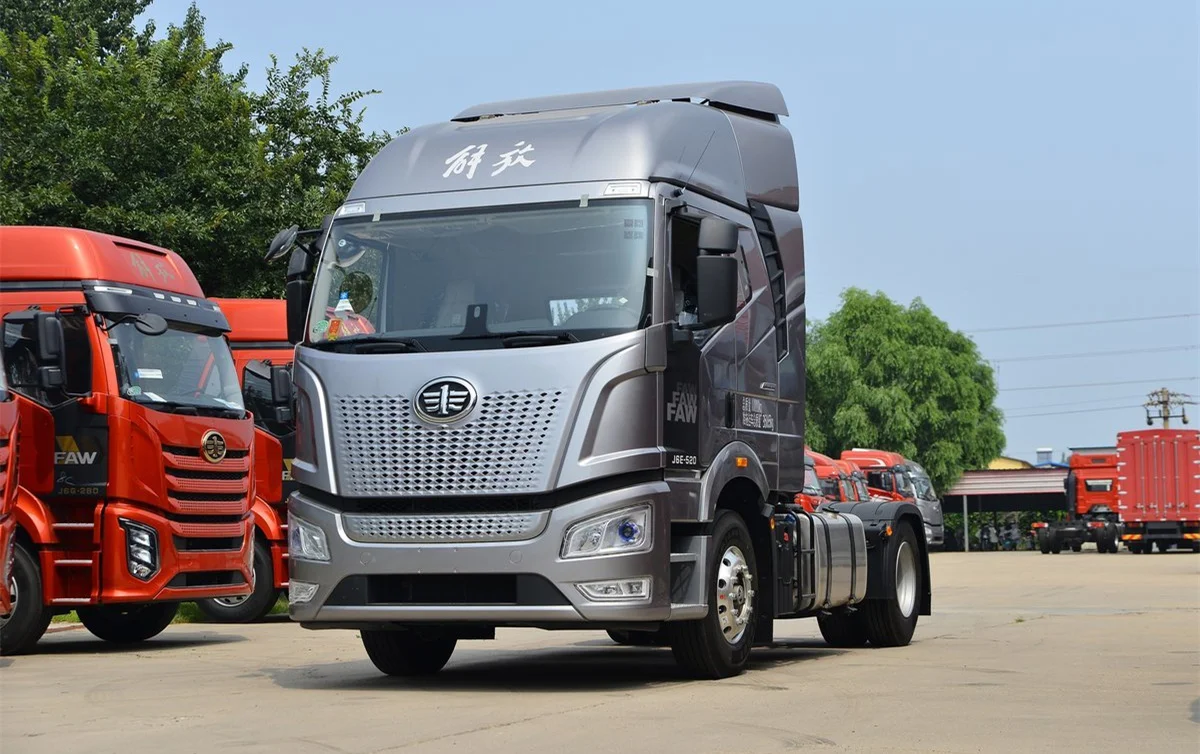 4x2 FAW Подержанные тягачи Euro 2 тягач для продажи автоматический дизельный 520hp