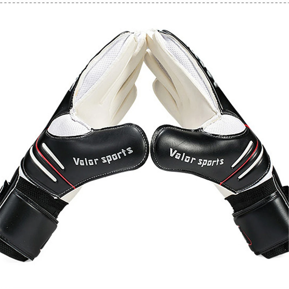 Professional Custom Silicone Soccer Gloves Slip Proof Football Gloves For Goalkeeper