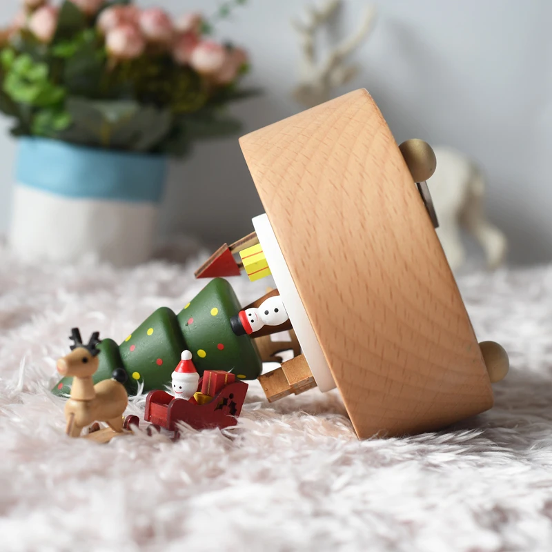 Hot sell  Christmas tree music box wood for gifts