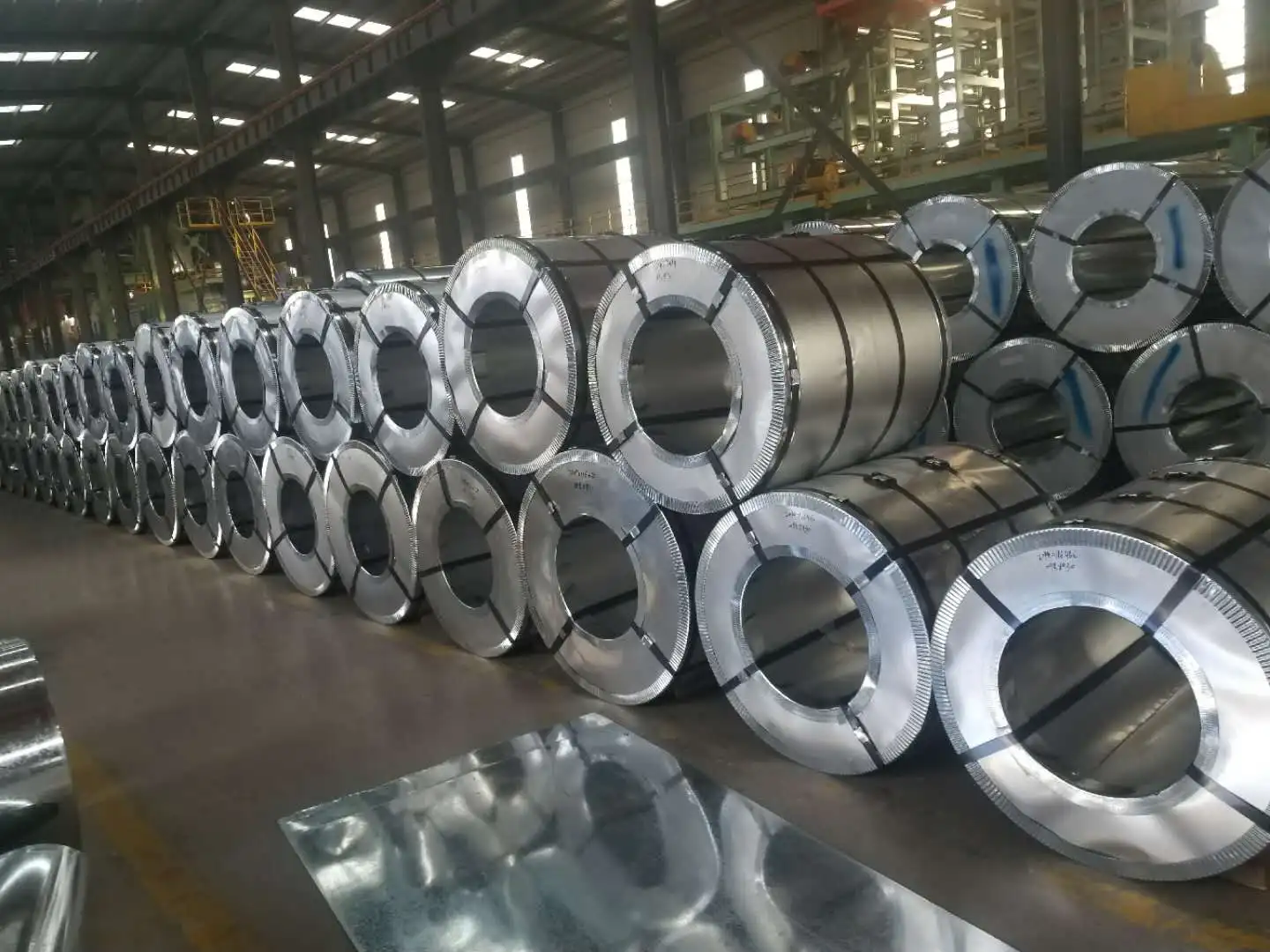 Zero Spangle Galvanized Steel Coil  Regular Spangle Zinc coated steel sheet  Z275 Z80 S350GD DX51D