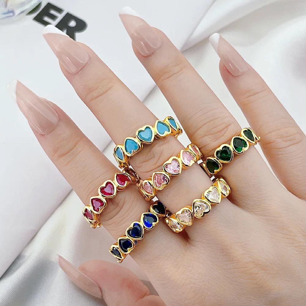 2024 Fashion Love Heart Ring Multi Colors with Gold Plating Romantic Pink Green Blue Love Gemstone Ring High Quality Brass Jewel