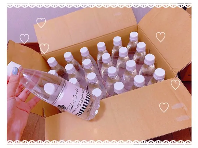 Pink Cloth Domestic Bottled Silicon Natural Beauty Mineral Water