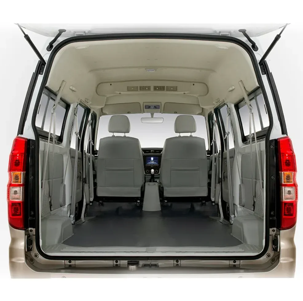 In Stock China Gasoline Cars Xinyuan X30L 2021 Model 1.5L Natural Gas Fortune Edition Cargo SWCC15M Air-conditioning Used Car