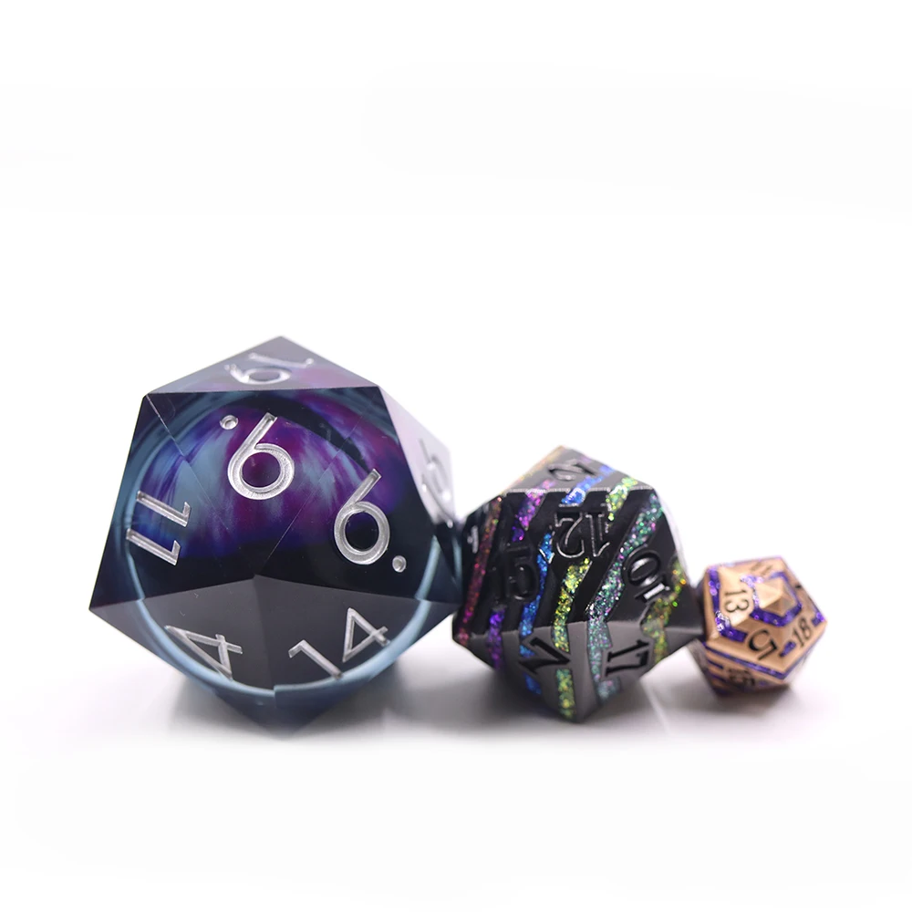 Hot Selling Jumbo 50mm D20 Single DND Dice board Game Purple and Blue Colorful Moving Eye Resin Sharp Edge Dice