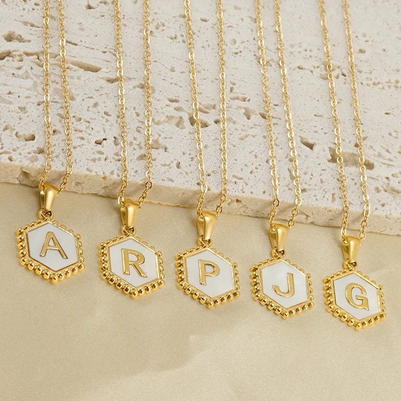 Wholesale New English Alphabet Letter Choker Jewelry 18K Gold Plated Stainless Steel Hexagon Shell Name Initial Pendent Necklace