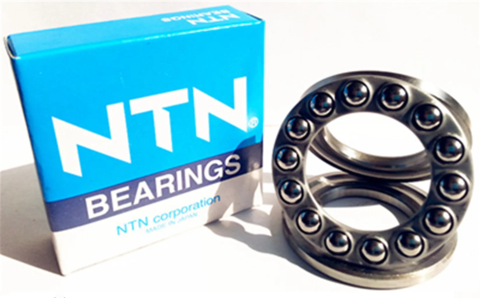 High quality NTN Thrust Ball Bearing  precision Bearing Thrust ball bearing contents 51317 51318 51320