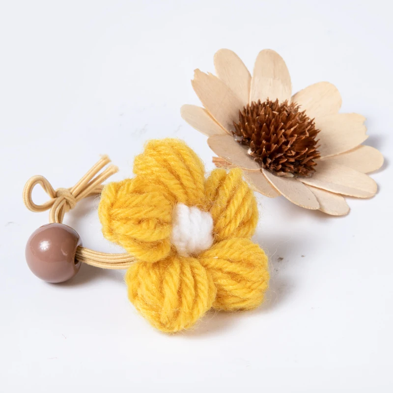 In stock custom logo large velvet hair scrunchies women solid color elastic velvet scrunchies hair band