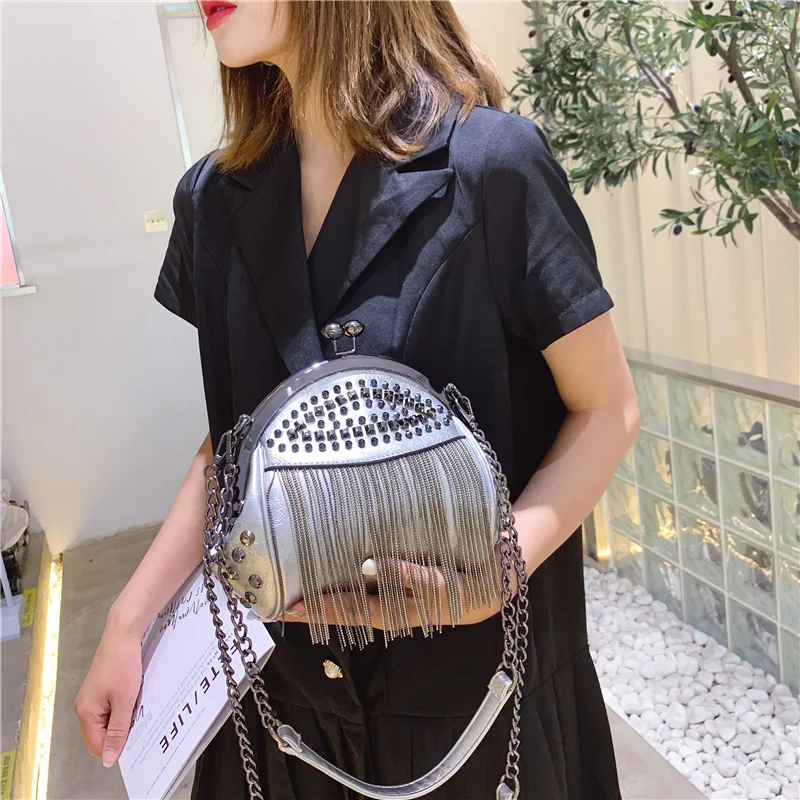Factory Wholesale Ladies Rivet Handbags Women Shoulder Bags Tassel Purses