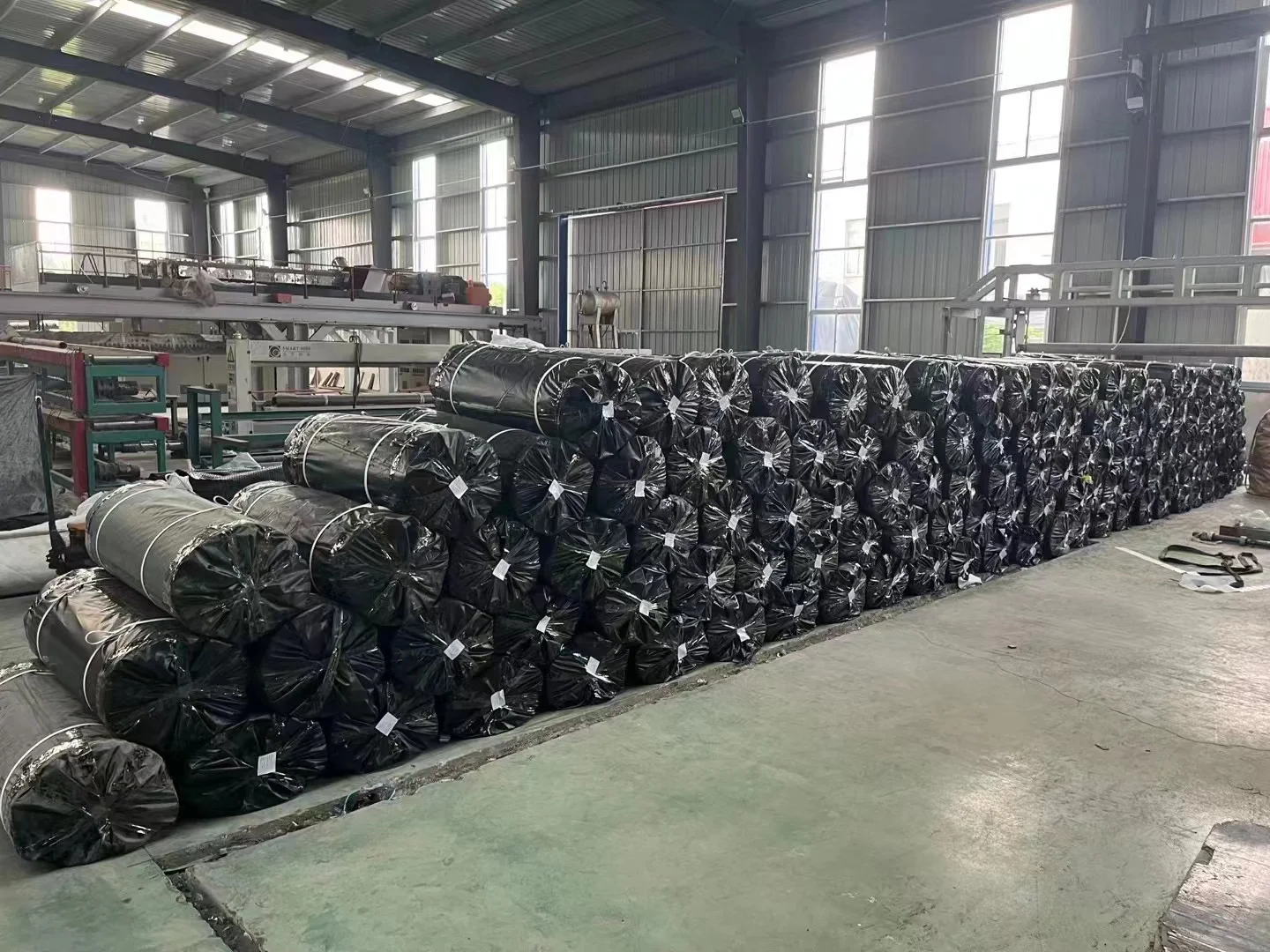 geosynthetics smooth HDPE geomembrane pond liner