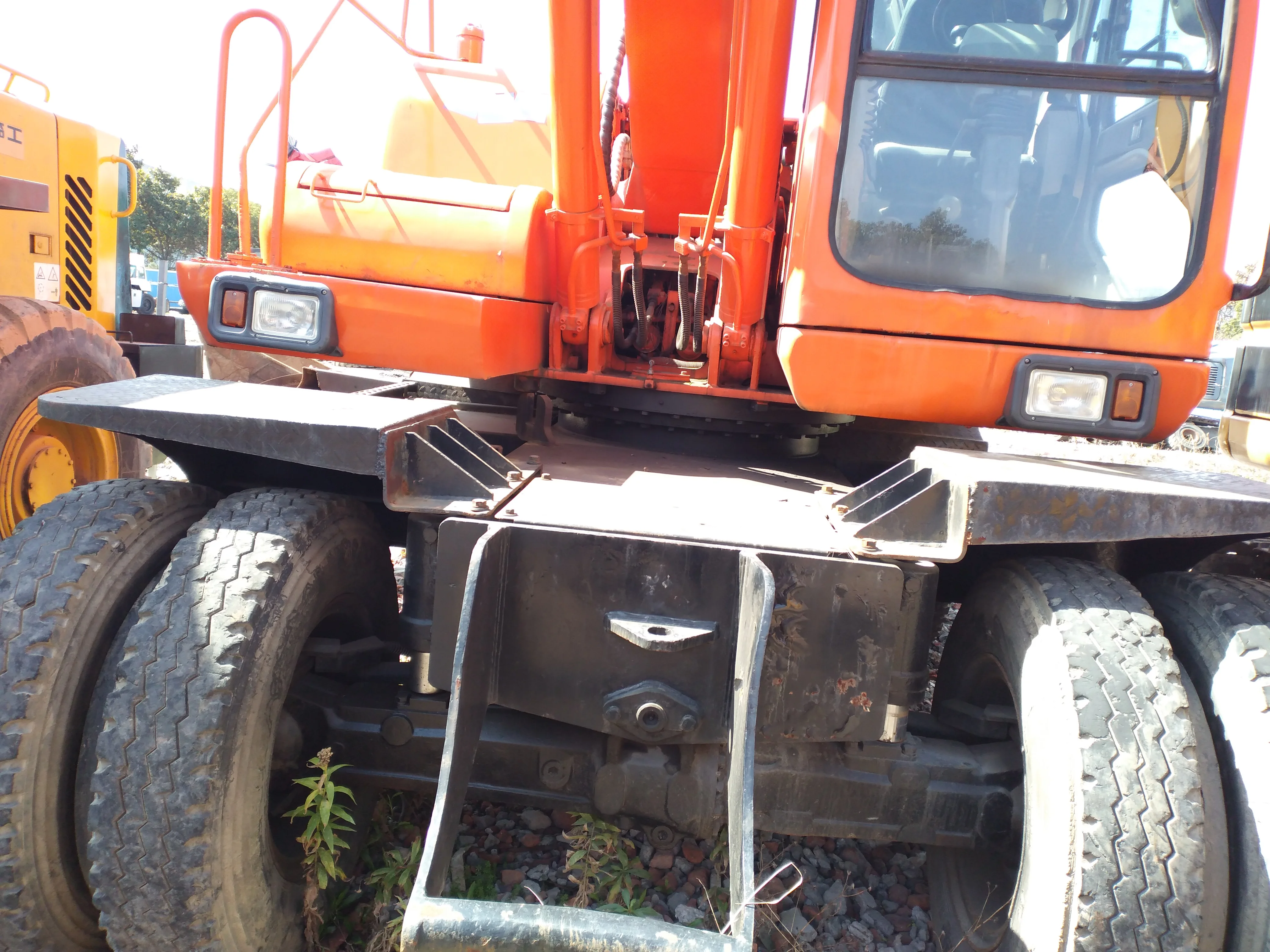 Used Doosan excavator 210W-7 wheel excavator 210W-7/150LC-7 in good condition