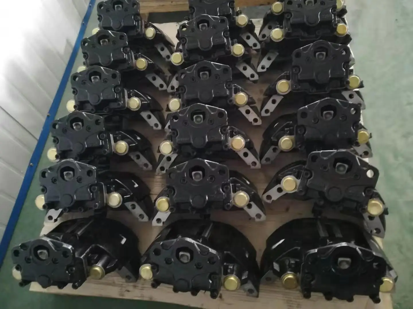 Часть автобуса автомобильный тормоз в сборе большой тормозной суппорт oem K003803