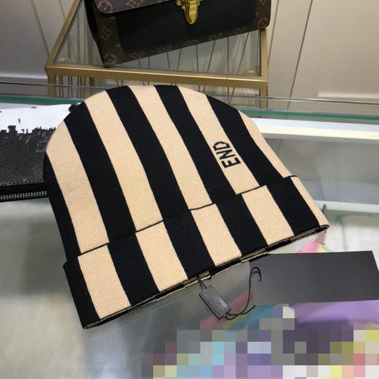 2022 autumn and winter New FF cashmere knitted warm hat wholesale