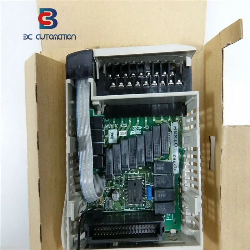CQM1-OC222 конкурентоспособная цена с высоким качеством omron plc контроллер