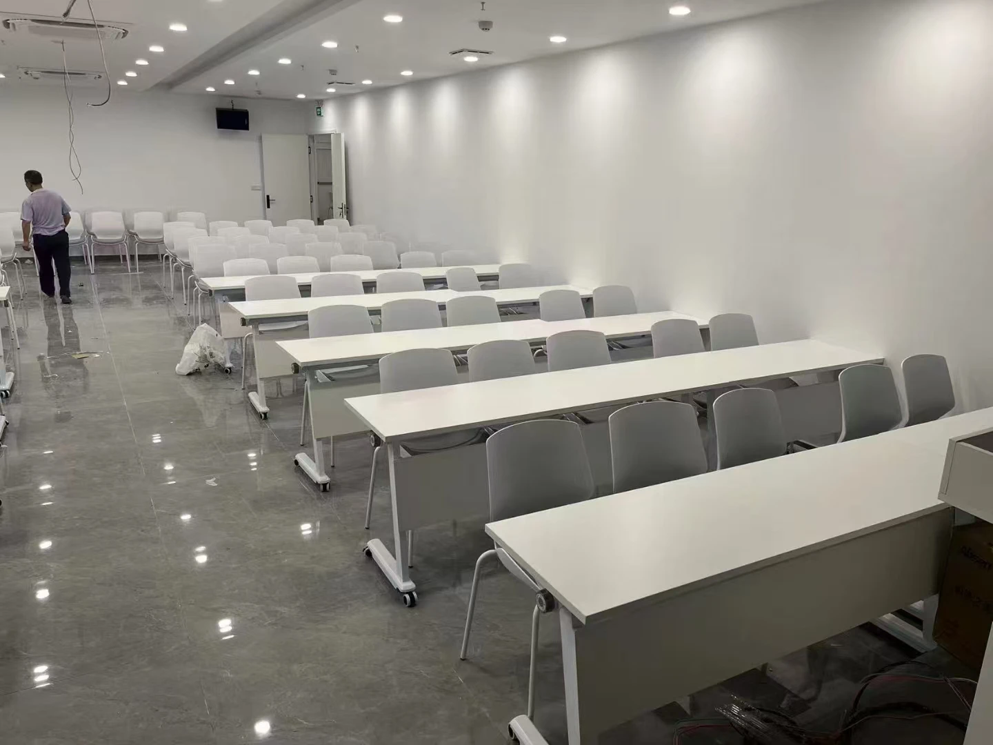 hot sell Office Furniture Workstation Foldable Training Table Meeting Room Table Large Small Folding Flip Top Table