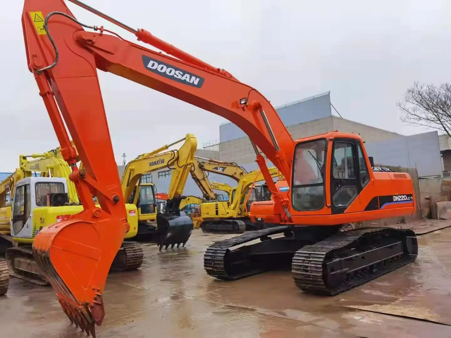 Used Original Korea Doosan Excavator for Sale Doosan dh220lc Construction Equipment Doosan dh220 Excavator for Sale,japan