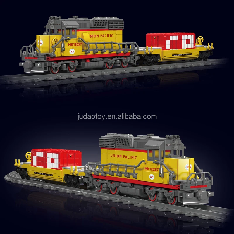 Mould King 12027s SD40-2 diesel locomotive Model train building block MOC Assemble Bricks MOC puzzle Creative Blocks toy for Kid