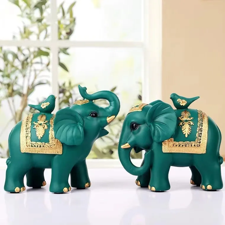 ODM OEM Customized Desktop Ornaments Elephant Ornaments Animal Sculptures Gold plated Elephant Statues Resin Crafts Customized