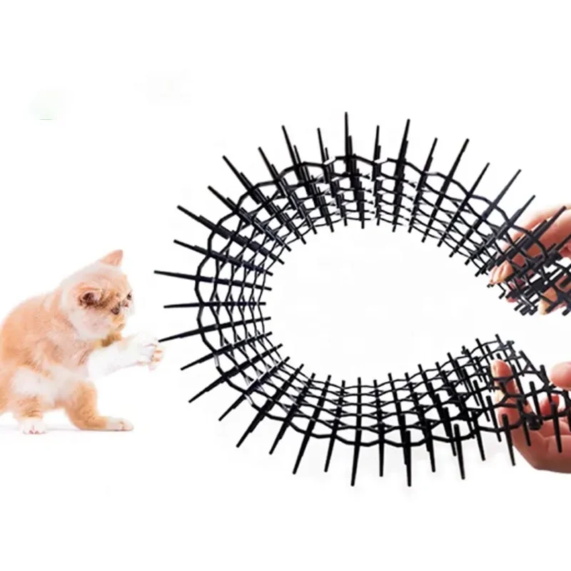 DYS OEM ODM Ecofriendly Plastic Cat Spike Mat Outdoor Indoor Cat Spike Dog Cat Repellent Scat Mat