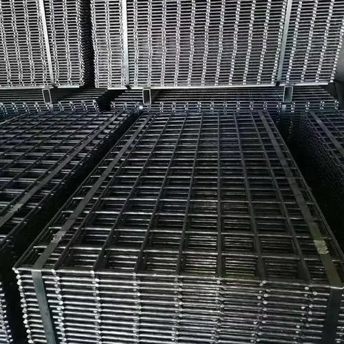 Оцинкованные сварные сетчатые панели 6 калибра с ПВХ покрытием 2x2 1x1 4x4 3x3 клетки для кур крупного рогатого скота 8ft x 4ft металлическая рама ограждение