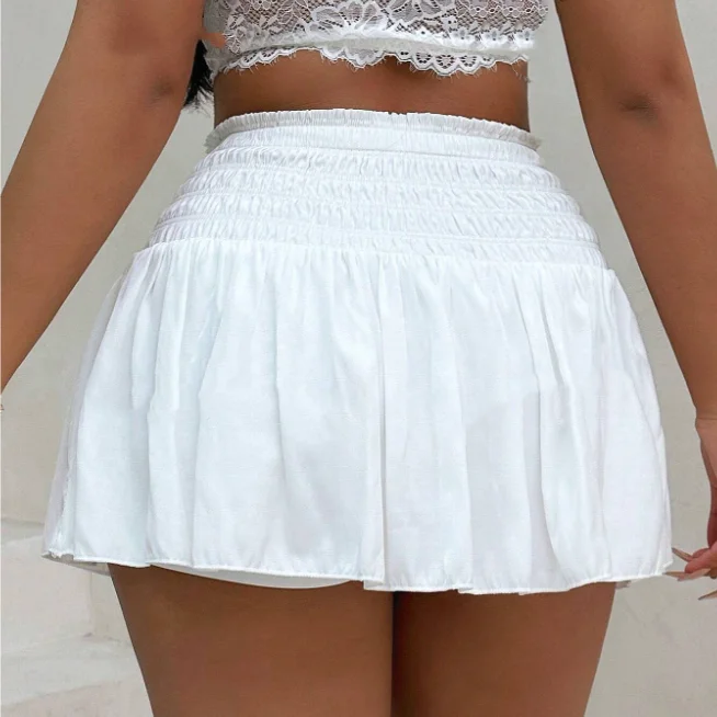 Solid Color White Hot Girls in Short Skirt Elastic Pleated Waist Short Skirts Polyester A-Line Mini Skirt with lining.