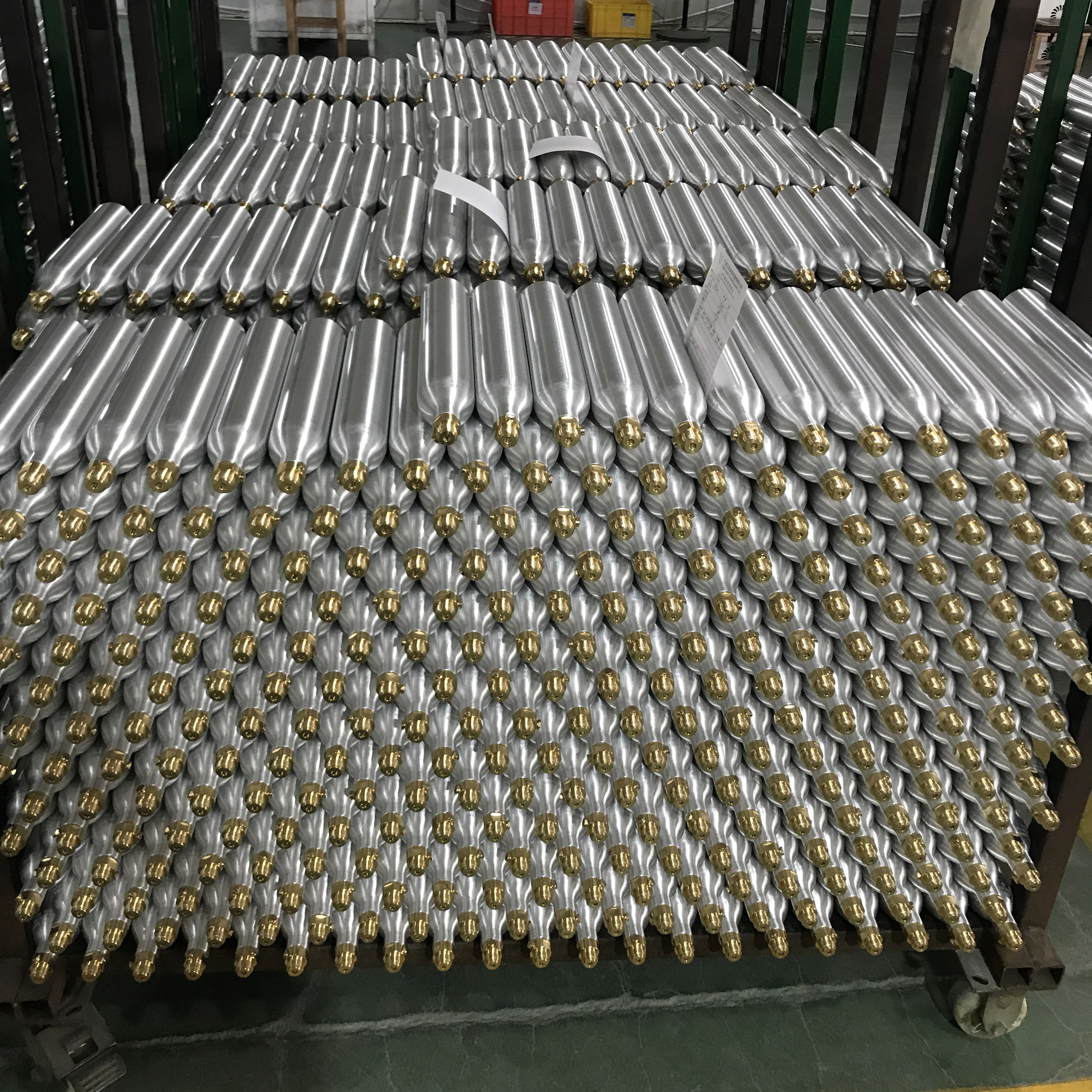 Газовый баллон для напитков