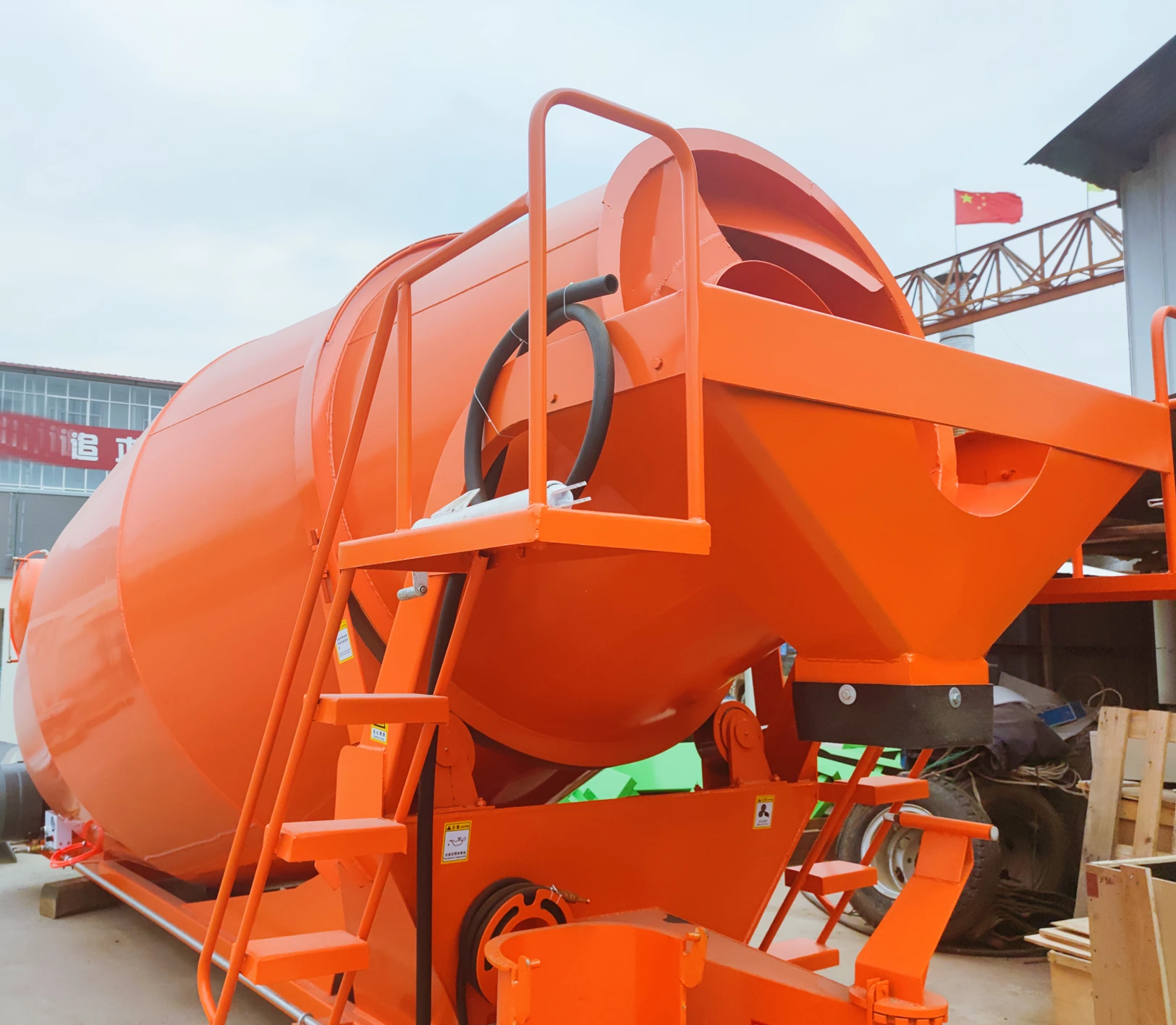 Wholesale Customized Good Quality 3-12 Stere Concrete Mixer Truck For Sale Cement Mixer